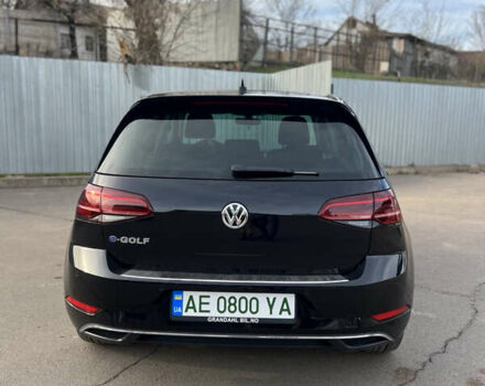 Чорний Фольксваген e-Golf, об'ємом двигуна 0 л та пробігом 36 тис. км за 21400 $, фото 4 на Automoto.ua