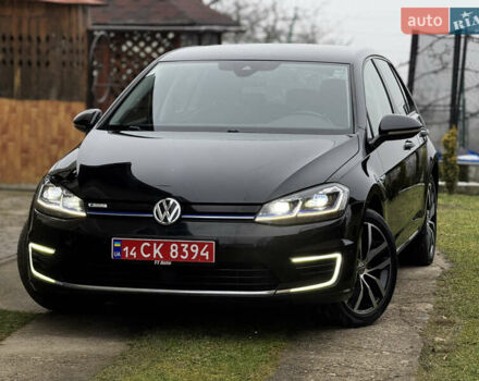 Черный Фольксваген e-Golf, объемом двигателя 0 л и пробегом 127 тыс. км за 14150 $, фото 16 на Automoto.ua