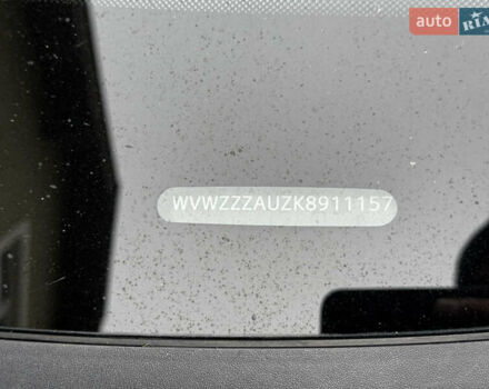 Черный Фольксваген e-Golf, объемом двигателя 0 л и пробегом 127 тыс. км за 14150 $, фото 45 на Automoto.ua