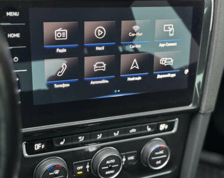 Черный Фольксваген e-Golf, объемом двигателя 0 л и пробегом 127 тыс. км за 14150 $, фото 34 на Automoto.ua