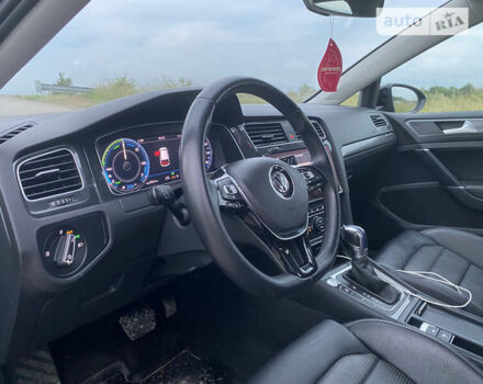 Чорний Фольксваген e-Golf, об'ємом двигуна 0 л та пробігом 113 тис. км за 18250 $, фото 52 на Automoto.ua