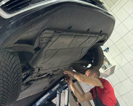 Черный Фольксваген e-Golf, объемом двигателя 0 л и пробегом 99 тыс. км за 13700 $, фото 11 на Automoto.ua