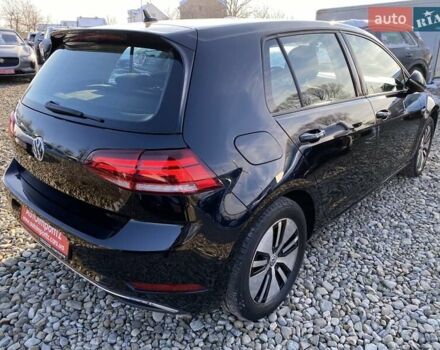 Черный Фольксваген e-Golf, объемом двигателя 0 л и пробегом 103 тыс. км за 14200 $, фото 10 на Automoto.ua