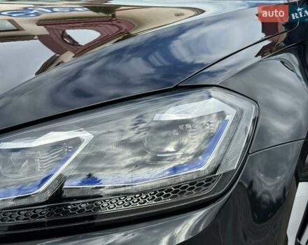 Черный Фольксваген e-Golf, объемом двигателя 0 л и пробегом 84 тыс. км за 14500 $, фото 2 на Automoto.ua