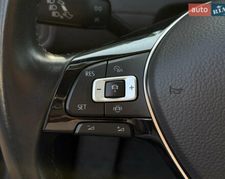 Чорний Фольксваген e-Golf, об'ємом двигуна 0 л та пробігом 78 тис. км за 15999 $, фото 24 на Automoto.ua