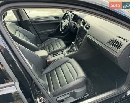 Черный Фольксваген e-Golf, объемом двигателя 0 л и пробегом 84 тыс. км за 14500 $, фото 15 на Automoto.ua