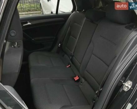 Черный Фольксваген e-Golf, объемом двигателя 0 л и пробегом 72 тыс. км за 12900 $, фото 12 на Automoto.ua