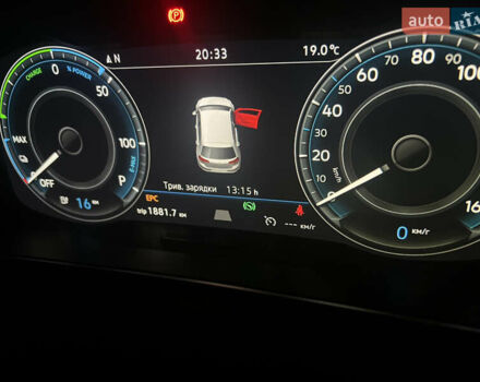 Черный Фольксваген e-Golf, объемом двигателя 0 л и пробегом 107 тыс. км за 16000 $, фото 6 на Automoto.ua