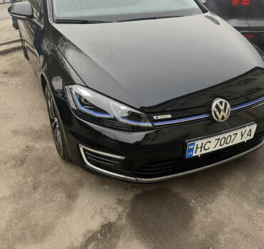 Черный Фольксваген e-Golf, объемом двигателя 0 л и пробегом 107 тыс. км за 16000 $, фото 8 на Automoto.ua