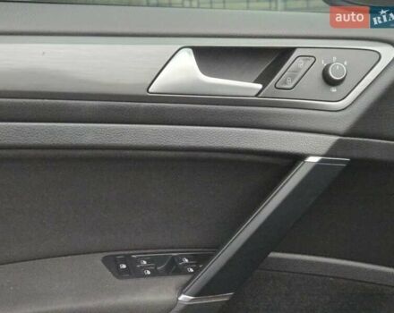 Черный Фольксваген e-Golf, объемом двигателя 0 л и пробегом 72 тыс. км за 12900 $, фото 17 на Automoto.ua