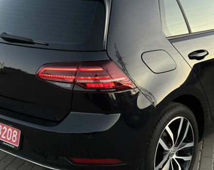 Черный Фольксваген e-Golf, объемом двигателя 0 л и пробегом 120 тыс. км за 14600 $, фото 13 на Automoto.ua