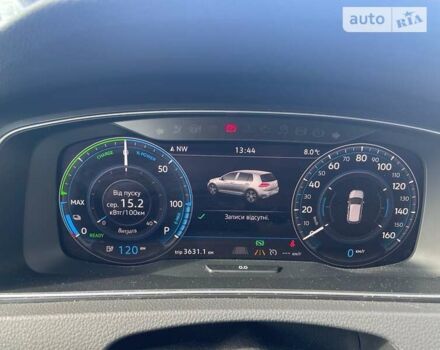 Черный Фольксваген e-Golf, объемом двигателя 0 л и пробегом 144 тыс. км за 13000 $, фото 14 на Automoto.ua