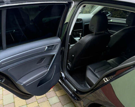 Черный Фольксваген e-Golf, объемом двигателя 0 л и пробегом 79 тыс. км за 15500 $, фото 13 на Automoto.ua