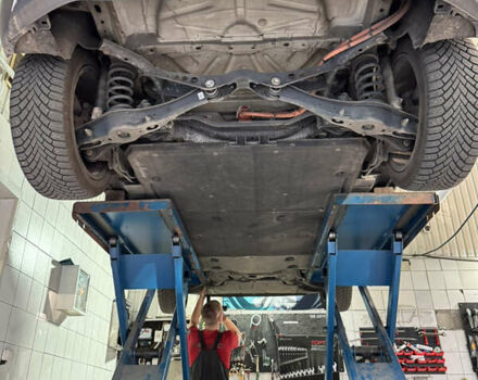 Черный Фольксваген e-Golf, объемом двигателя 0 л и пробегом 99 тыс. км за 13700 $, фото 14 на Automoto.ua