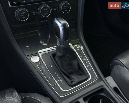 Чорний Фольксваген e-Golf, об'ємом двигуна 0 л та пробігом 78 тис. км за 15999 $, фото 29 на Automoto.ua