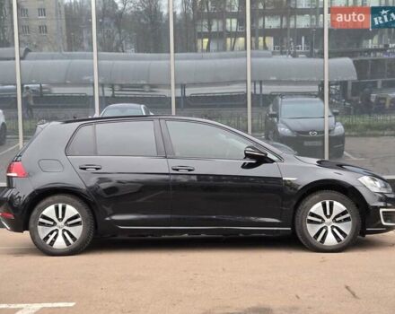 Черный Фольксваген e-Golf, объемом двигателя 0 л и пробегом 72 тыс. км за 12900 $, фото 6 на Automoto.ua