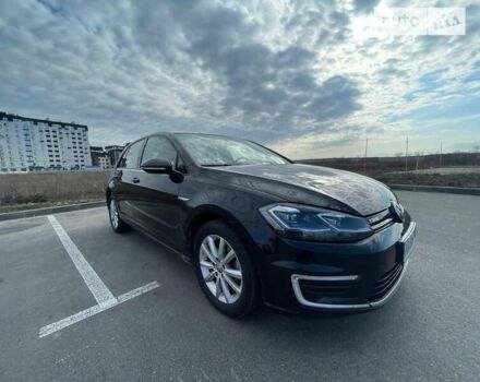 Черный Фольксваген e-Golf, объемом двигателя 0 л и пробегом 144 тыс. км за 13000 $, фото 4 на Automoto.ua