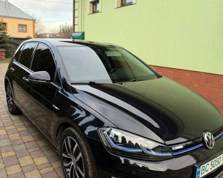 Черный Фольксваген e-Golf, объемом двигателя 0 л и пробегом 79 тыс. км за 15500 $, фото 2 на Automoto.ua