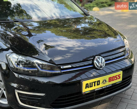 Чорний Фольксваген e-Golf, об'ємом двигуна 0 л та пробігом 78 тис. км за 15999 $, фото 7 на Automoto.ua