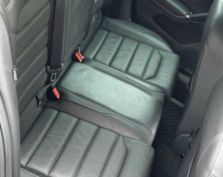 Черный Фольксваген e-Golf, объемом двигателя 0 л и пробегом 127 тыс. км за 14150 $, фото 41 на Automoto.ua