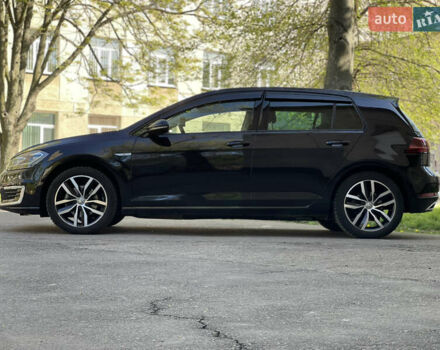 Черный Фольксваген e-Golf, объемом двигателя 0 л и пробегом 99 тыс. км за 13700 $, фото 50 на Automoto.ua