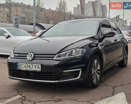Черный Фольксваген e-Golf, объемом двигателя 0 л и пробегом 72 тыс. км за 12900 $, фото 2 на Automoto.ua