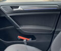 Черный Фольксваген e-Golf, объемом двигателя 0 л и пробегом 99 тыс. км за 13700 $, фото 70 на Automoto.ua