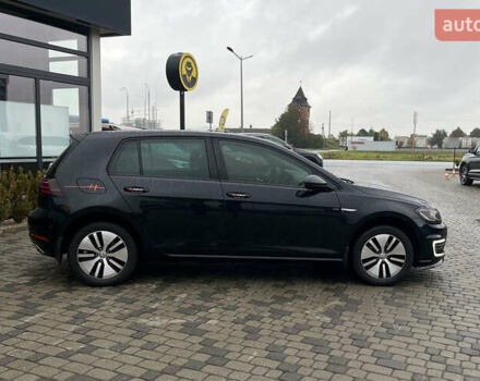 Черный Фольксваген e-Golf, объемом двигателя 0 л и пробегом 70 тыс. км за 16999 $, фото 7 на Automoto.ua