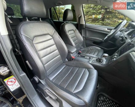 Черный Фольксваген e-Golf, объемом двигателя 0 л и пробегом 138 тыс. км за 13970 $, фото 47 на Automoto.ua