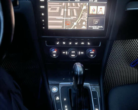 Черный Фольксваген e-Golf, объемом двигателя 0 л и пробегом 99 тыс. км за 13700 $, фото 21 на Automoto.ua