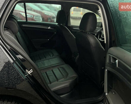Черный Фольксваген e-Golf, объемом двигателя 0 л и пробегом 70 тыс. км за 16999 $, фото 20 на Automoto.ua