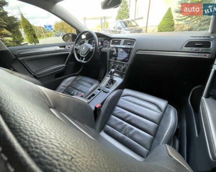 Черный Фольксваген e-Golf, объемом двигателя 0 л и пробегом 138 тыс. км за 13970 $, фото 42 на Automoto.ua