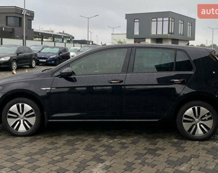 Черный Фольксваген e-Golf, объемом двигателя 0 л и пробегом 70 тыс. км за 16999 $, фото 3 на Automoto.ua