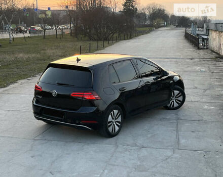 Чорний Фольксваген e-Golf, об'ємом двигуна 0 л та пробігом 99 тис. км за 17399 $, фото 4 на Automoto.ua