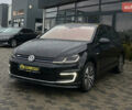 Черный Фольксваген e-Golf, объемом двигателя 0 л и пробегом 70 тыс. км за 16999 $, фото 2 на Automoto.ua