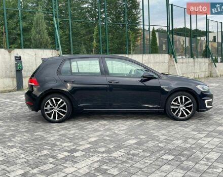 Чорний Фольксваген e-Golf, об'ємом двигуна 0 л та пробігом 142 тис. км за 13300 $, фото 7 на Automoto.ua
