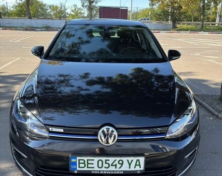 Черный Фольксваген e-Golf, объемом двигателя 0 л и пробегом 79 тыс. км за 16500 $, фото 4 на Automoto.ua