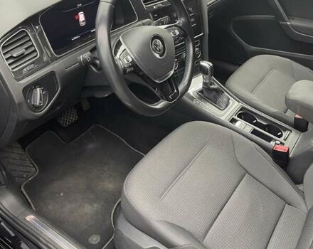 Чорний Фольксваген e-Golf, об'ємом двигуна 0 л та пробігом 105 тис. км за 13699 $, фото 12 на Automoto.ua