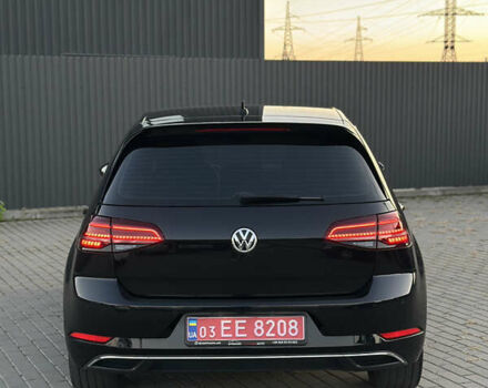 Черный Фольксваген e-Golf, объемом двигателя 0 л и пробегом 120 тыс. км за 14600 $, фото 10 на Automoto.ua