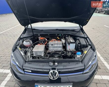 Черный Фольксваген e-Golf, объемом двигателя 0 л и пробегом 84 тыс. км за 17000 $, фото 5 на Automoto.ua