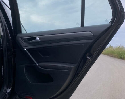 Черный Фольксваген e-Golf, объемом двигателя 0 л и пробегом 113 тыс. км за 18250 $, фото 57 на Automoto.ua