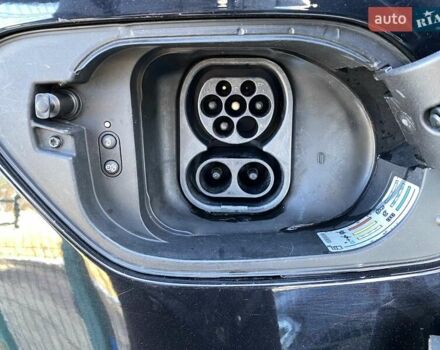 Черный Фольксваген e-Golf, объемом двигателя 0 л и пробегом 103 тыс. км за 14200 $, фото 14 на Automoto.ua