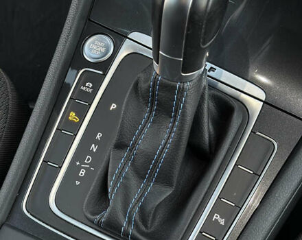 Черный Фольксваген e-Golf, объемом двигателя 0 л и пробегом 120 тыс. км за 14600 $, фото 17 на Automoto.ua