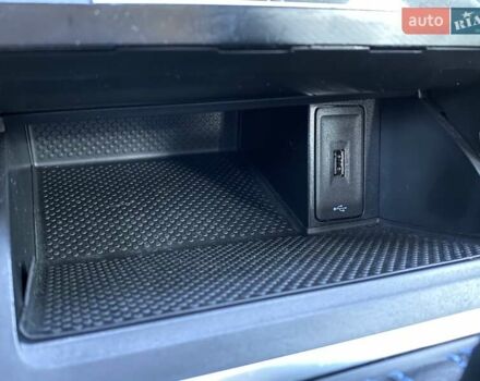 Черный Фольксваген e-Golf, объемом двигателя 0 л и пробегом 103 тыс. км за 14200 $, фото 29 на Automoto.ua