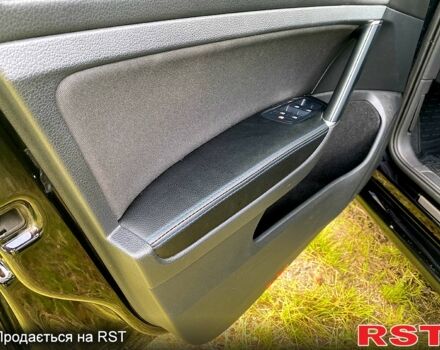 Чорний Фольксваген e-Golf, об'ємом двигуна 0 л та пробігом 62 тис. км за 15200 $, фото 11 на Automoto.ua