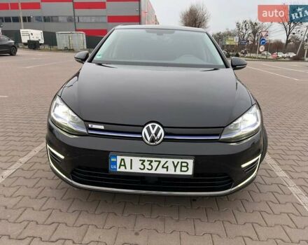 Черный Фольксваген e-Golf, объемом двигателя 0 л и пробегом 135 тыс. км за 14600 $, фото 6 на Automoto.ua