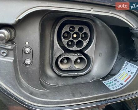 Черный Фольксваген e-Golf, объемом двигателя 0 л и пробегом 53 тыс. км за 15500 $, фото 28 на Automoto.ua