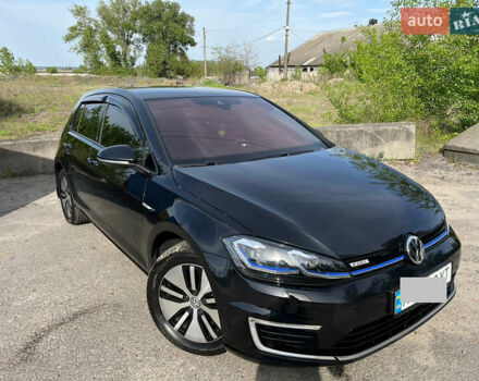 Черный Фольксваген e-Golf, объемом двигателя 0 л и пробегом 82 тыс. км за 15500 $, фото 7 на Automoto.ua