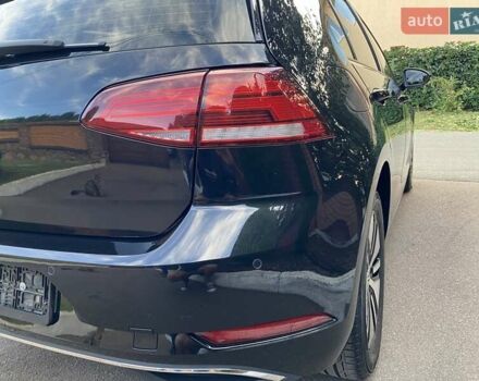 Черный Фольксваген e-Golf, объемом двигателя 0 л и пробегом 49 тыс. км за 15800 $, фото 30 на Automoto.ua