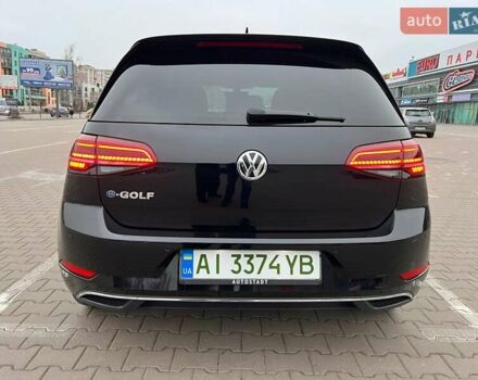 Черный Фольксваген e-Golf, объемом двигателя 0 л и пробегом 135 тыс. км за 14600 $, фото 4 на Automoto.ua